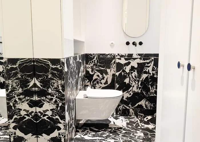 Black&blue Lejlighed *